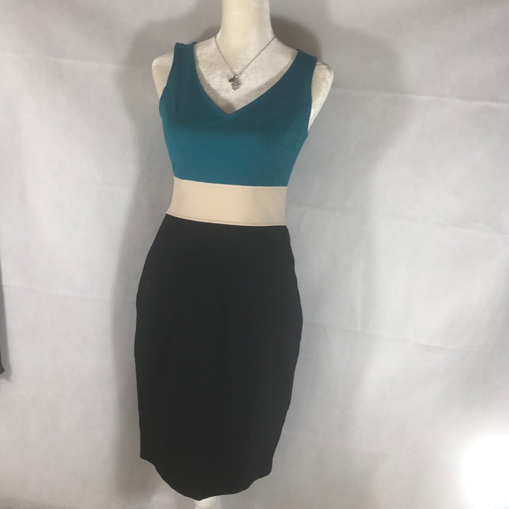 ๐ NWOT , Karen Kane , Midi Dress , Size SMALL, - Picture 1 of 7